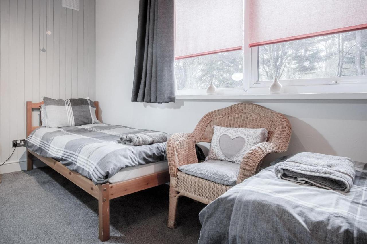 Glenvale - 2 Bedroom Apartment - ซอนเดอร์สฟุต ภายนอก รูปภาพ